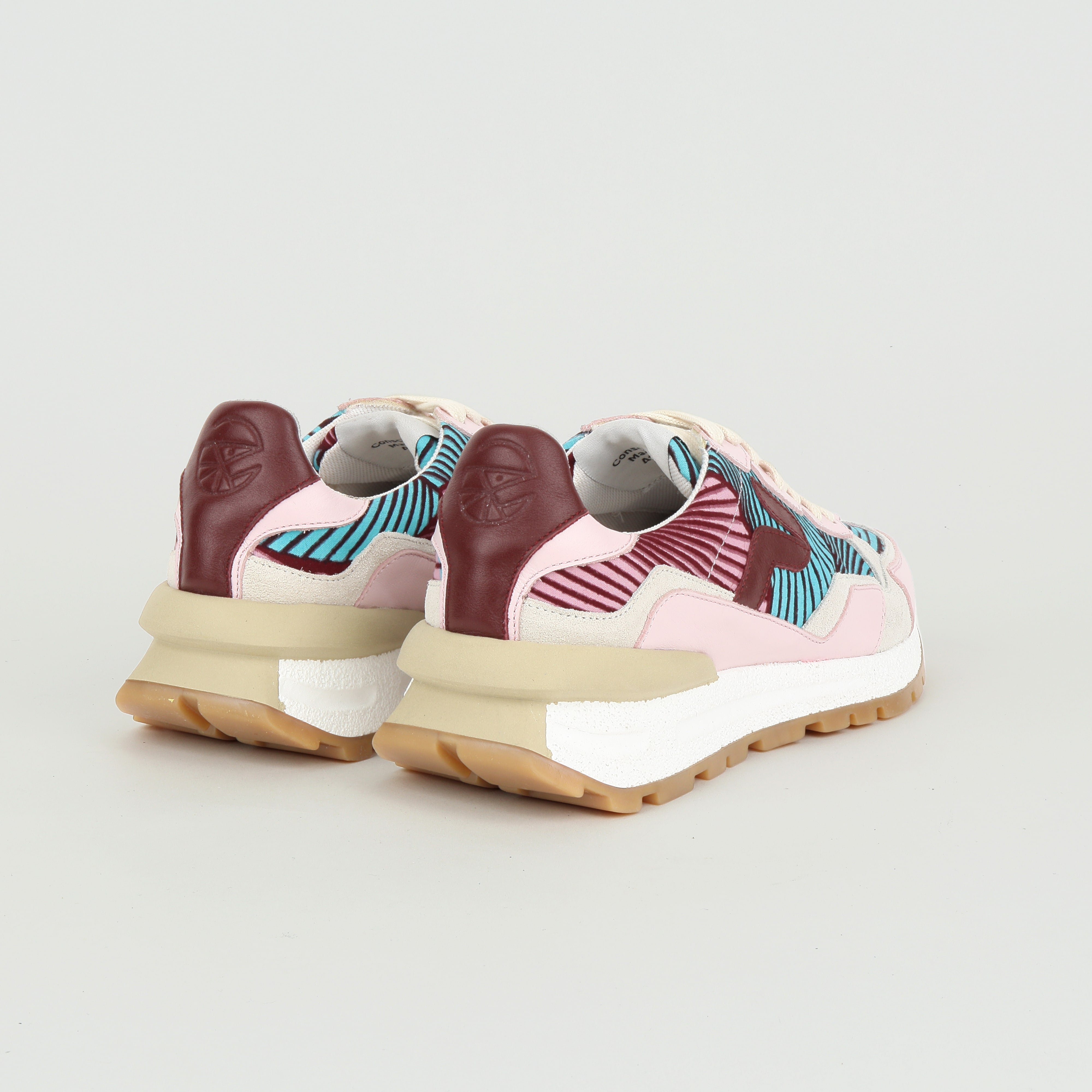 Akanda Arbouse Photo arrière