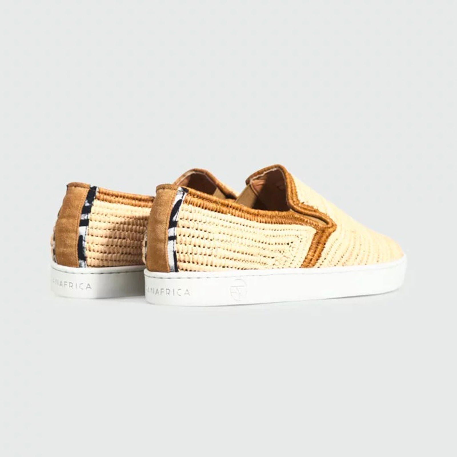 PANAFRICA - Baskets colorées et engagées - Slip-on Raphia